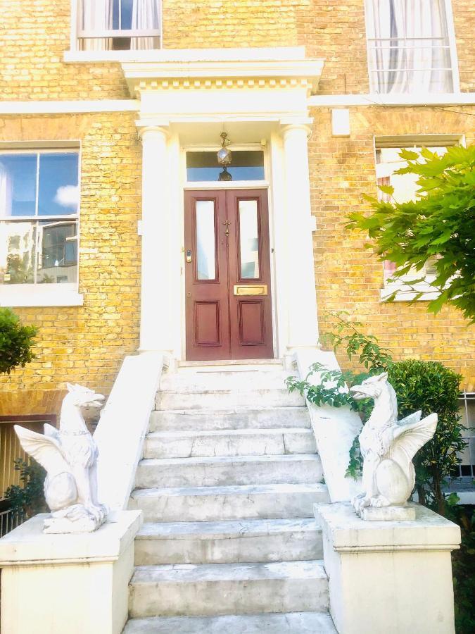 Griffin House Holiday Apartments ลอนดอน ภายนอก รูปภาพ